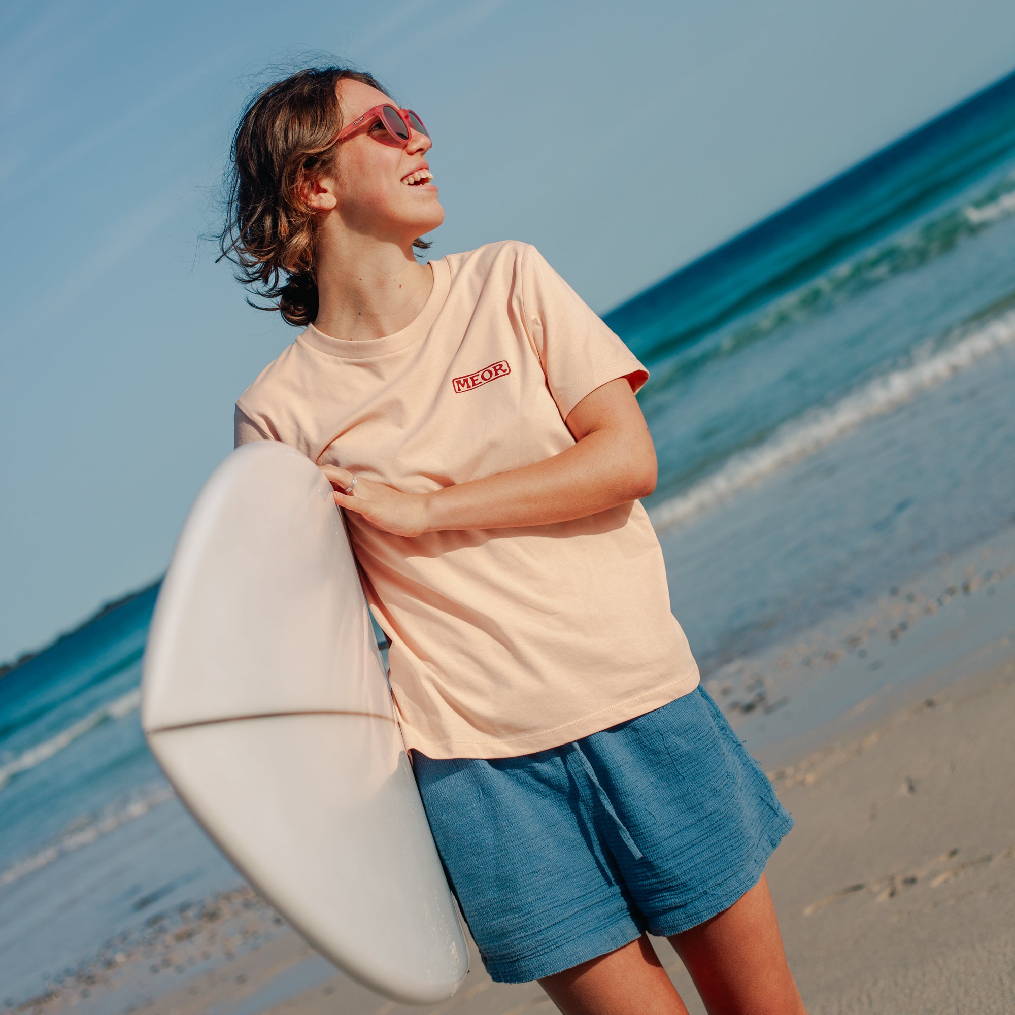 Way Out West Women's T-Shirt - Peach
