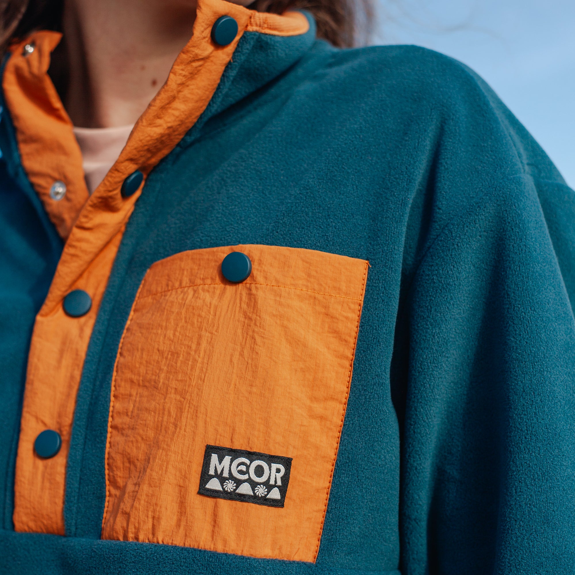 Gwenvor Unisex Quarter Snap Fleece Blue-Yellow