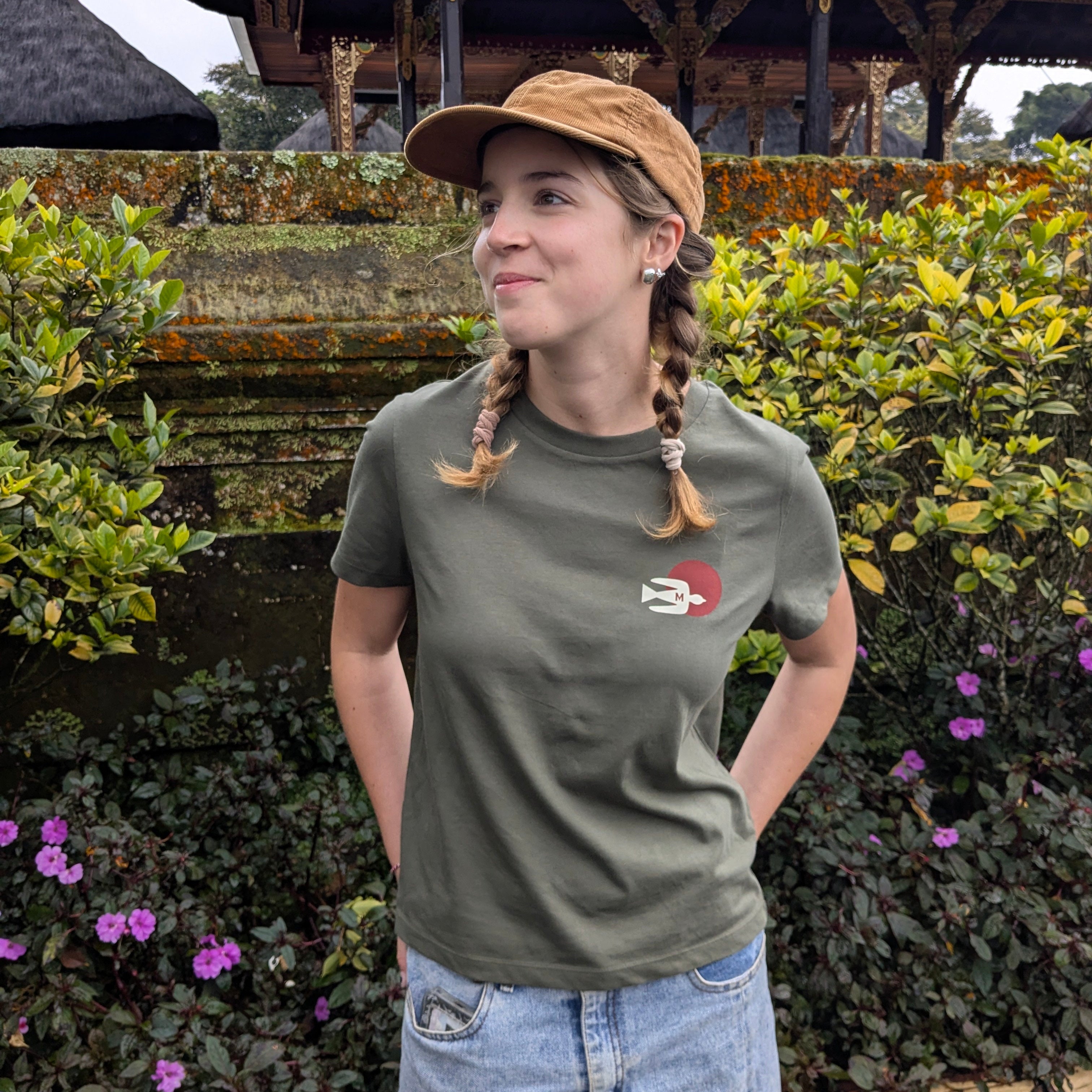 Solo Flyby Women's T-Shirt Khaki Green
