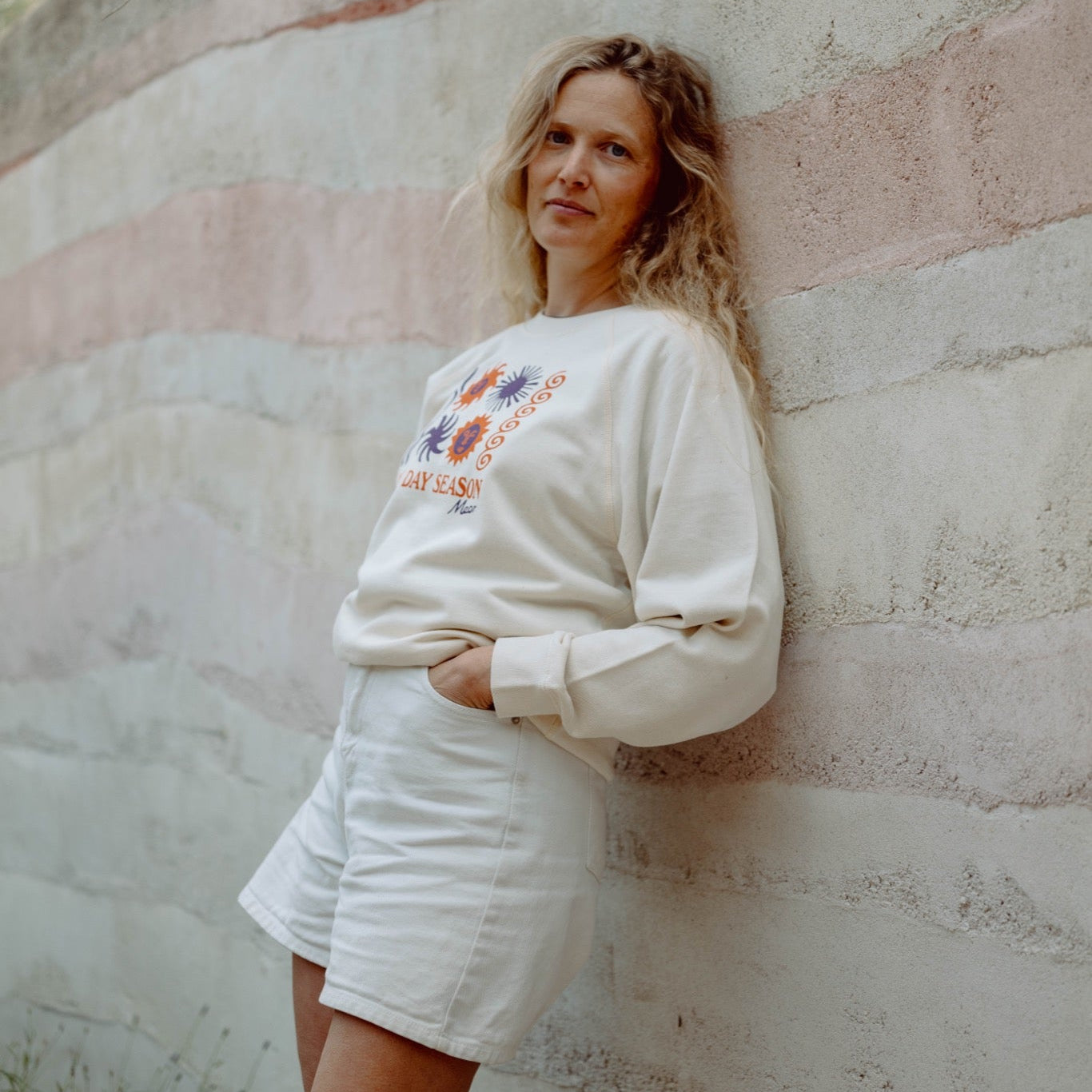 Sun Day Season Women's Sweatshirt - Natural Raw